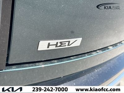 2027 Kia Telluride Hybrid - Photo 10