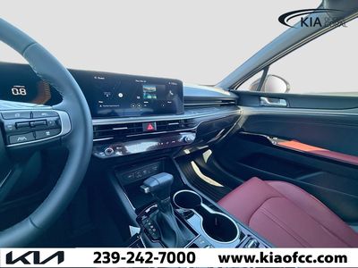 2026 Kia K5 — photo 24 view
