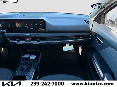 2025 Kia K4 - Photo 16