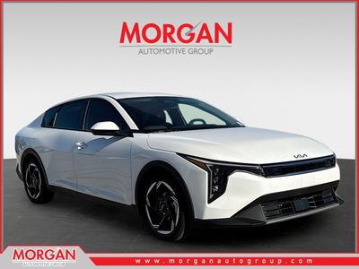 2025 Kia K4 - Photo 1