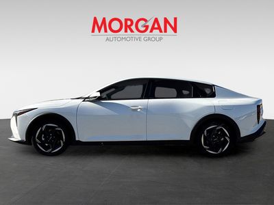 2025 Kia K4 - Photo 2