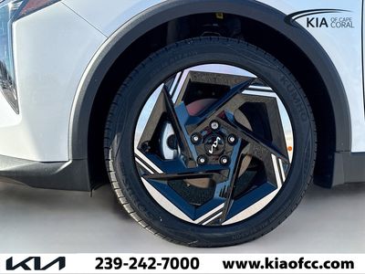 2025 Kia K4 - Photo 38
