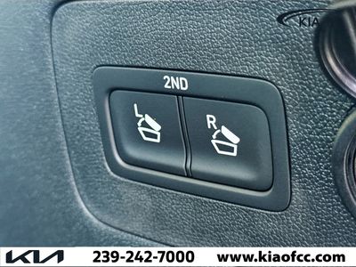 2026 Kia Sorento — photo 12 view