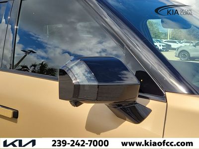 2027 Kia Telluride Hybrid - Photo 8