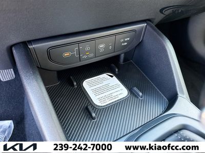 2025 Kia K4 - Photo 27