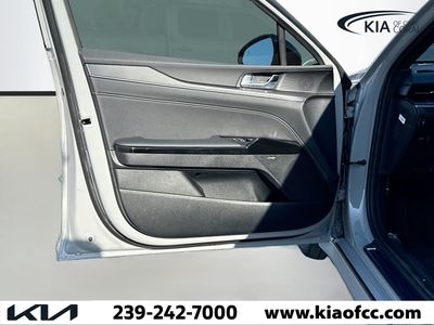 2026 Kia K5 — photo 20 view