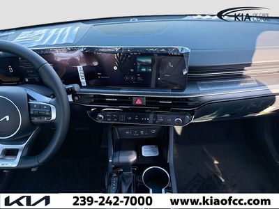 2026 Kia K5 — photo 17 view