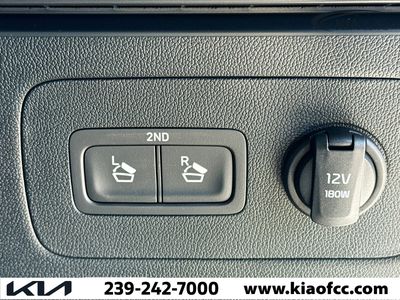2026 Kia Sorento Hybrid - Photo 12