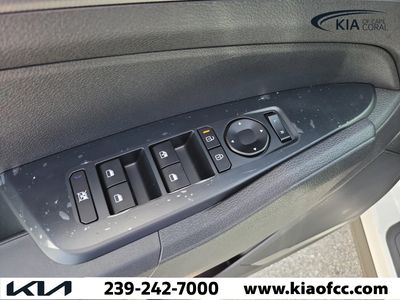 2026 Kia Sportage — photo 21 view