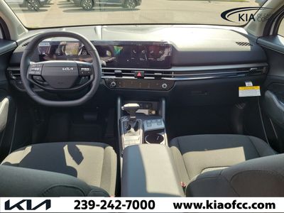 2026 Kia Sportage — photo 14 view