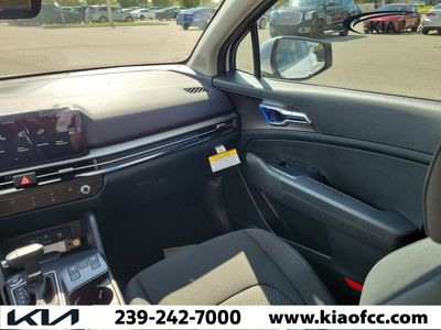 2026 Kia Sportage — photo 16 view