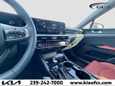 2026 Kia K5 — photo 24 view