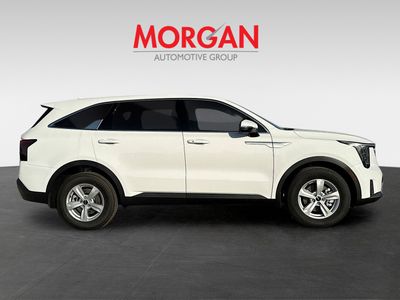 2026 Kia Sorento — photo 7 view