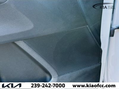 2026 Kia Sorento — photo 22 view