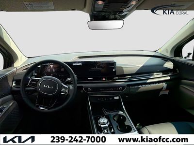 2026 Kia Carnival Hybrid — photo 15 view