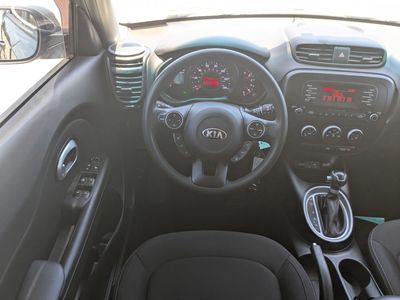 2016 Kia Soul - Photo 16