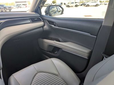 2021 Toyota Camry - Photo 17
