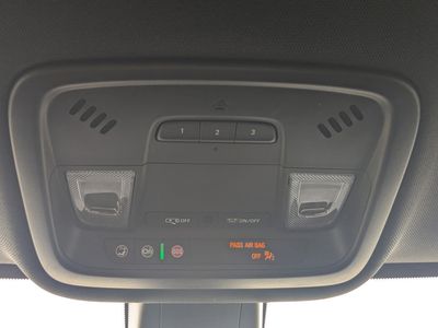 2023 Chevrolet Traverse - Photo 23