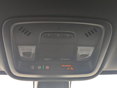 2023 Chevrolet Traverse - Photo 38