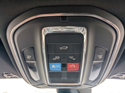 2024 Jeep Wagoneer L - Photo 30