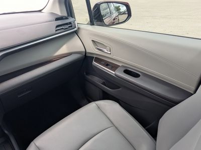 2022 Toyota Sienna - Photo 22