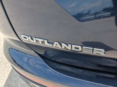 2024 Mitsubishi Outlander - Photo 13