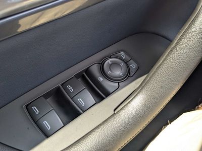 2023 Chevrolet Blazer - Photo 32