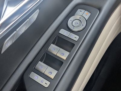 2024 Genesis GV80 - Photo 32