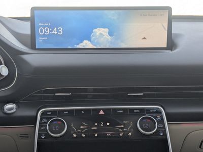2024 Genesis GV80 - Photo 23
