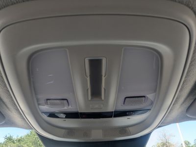 2023 Volvo XC40 - Photo 30