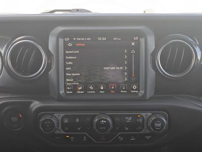 2021 Jeep Wrangler - Photo 23
