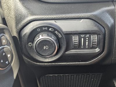 2021 Jeep Wrangler - Photo 35