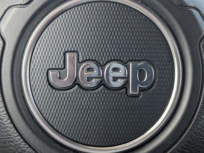 2021 Jeep Wrangler - Photo 38