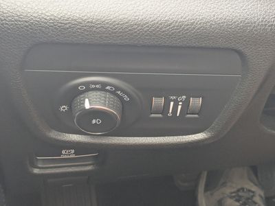 2023 Jeep Grand Cherokee - Photo 31