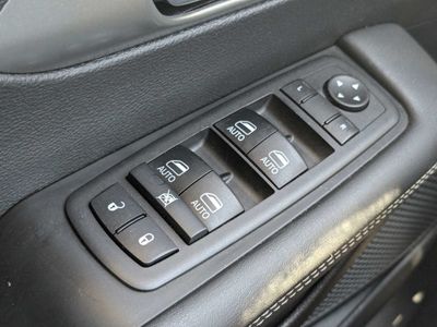 2025 Chrysler Pacifica - Photo 34
