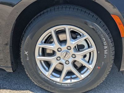 2025 Chrysler Pacifica - Photo 11