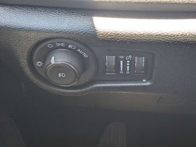 2025 Chrysler Pacifica - Photo 35