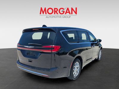 2025 Chrysler Pacifica - Photo 5