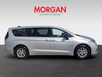 2024 Chrysler Pacifica - Photo 4