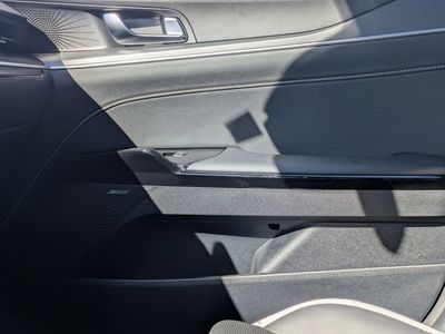 2026 Kia K5 - Photo 33