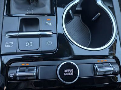 2026 Kia K5 - Photo 23