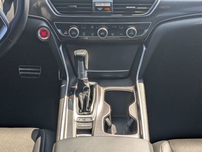 2022 Honda Accord Sedan - Photo 19