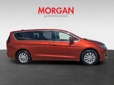 2018 Chrysler Pacifica - Photo 4