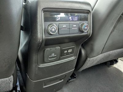 2023 GMC Acadia - Photo 16
