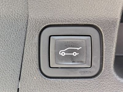 2023 GMC Acadia - Photo 14