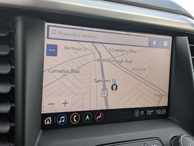 2023 GMC Acadia - Photo 27