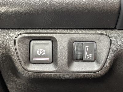 2023 GMC Acadia - Photo 29