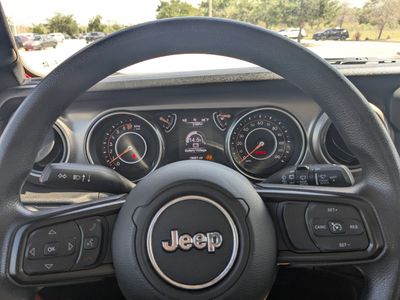 2019 Jeep Wrangler - Photo 32