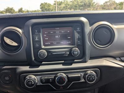 2019 Jeep Wrangler - Photo 23