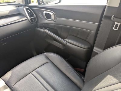 2021 Kia Sorento - Photo 23